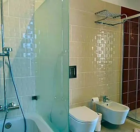 ホテル Vivenda De 6 Quartos Com Piscina Privada 5*